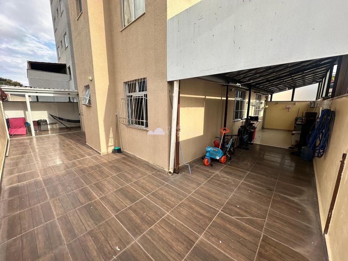 Apartamento, Letícia, 3 Quartos, 1 Vaga, 1 Suíte