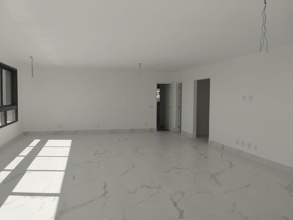 Apartamento, Santa Lúcia, 4 Quartos, 4 Vagas, 4 Suítes