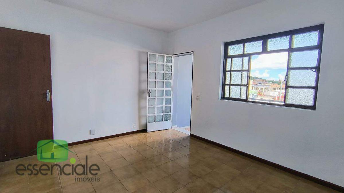 Casa, Santa Helena, 3 Quartos, 4 Vagas, 1 Suíte