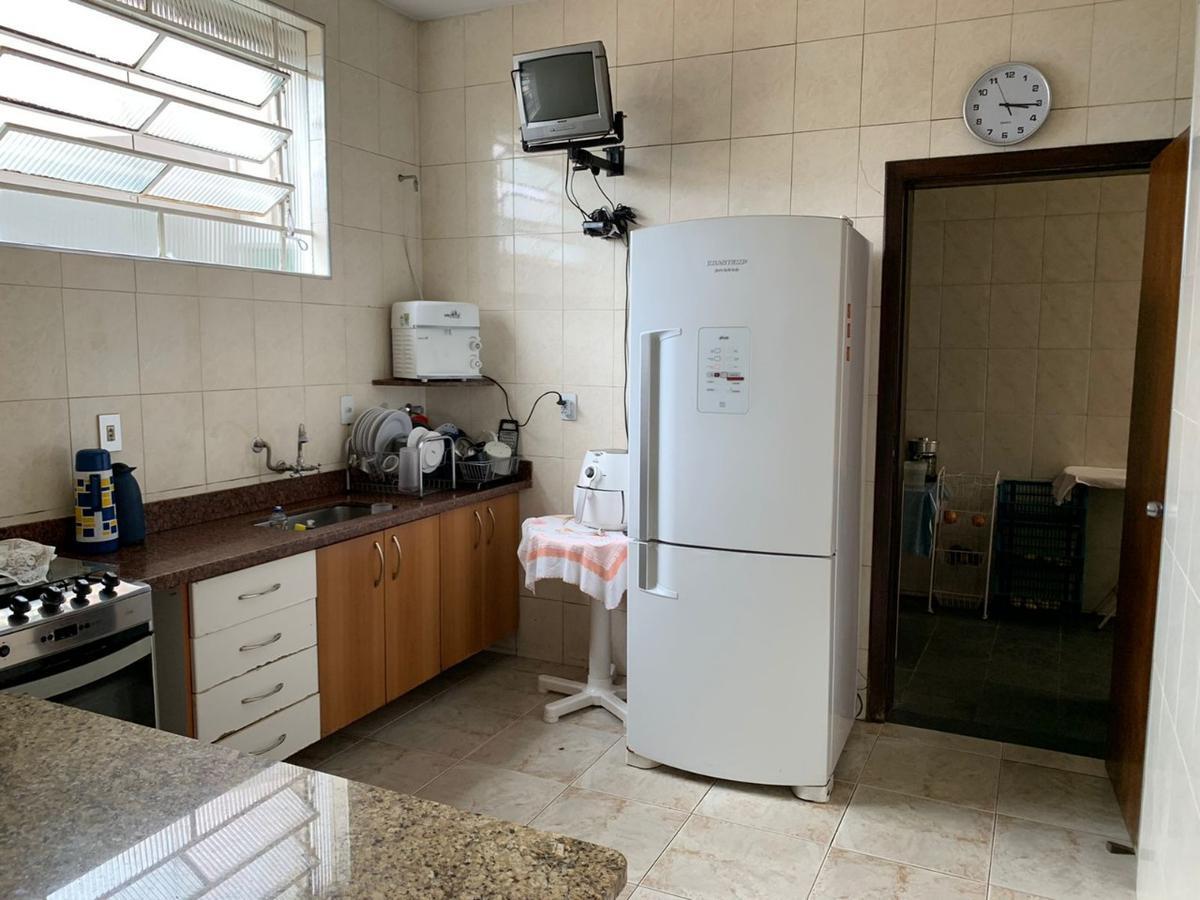 Casa, Alípio de Melo, 6 Quartos, 4 Vagas, 2 Suítes