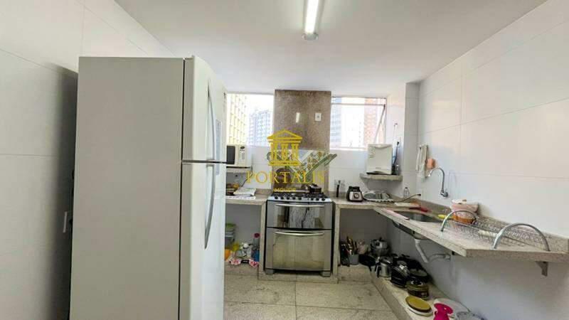 Cobertura, Funcionários, 6 Quartos, 3 Vagas, 1 Suíte