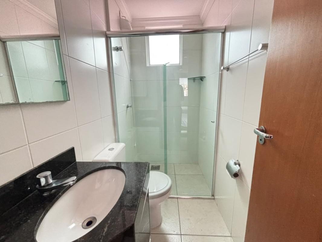 Apartamento, Sagrada Família, 3 Quartos, 2 Vagas, 1 Suíte