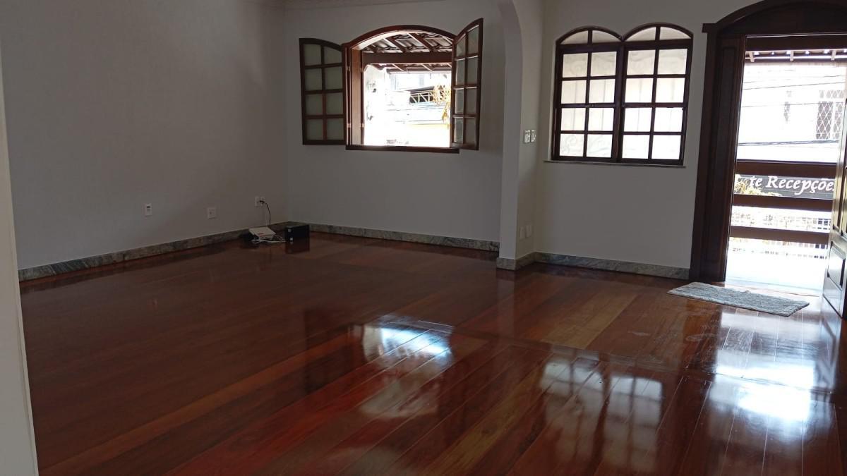 Casa, Alto Barroca, 4 Quartos, 2 Vagas, 2 Suítes