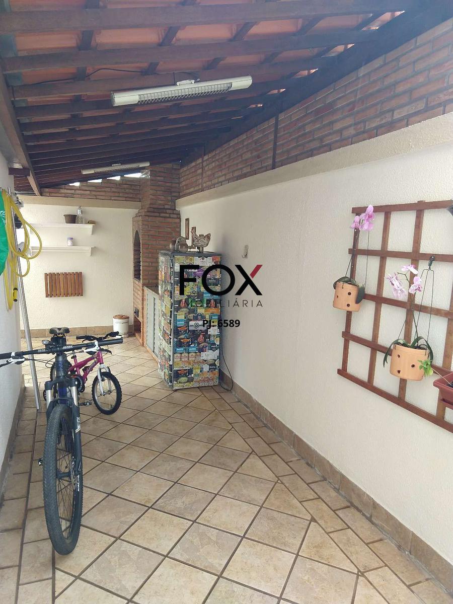 Apartamento, Sagrada Família, 3 Quartos, 2 Vagas, 1 Suíte