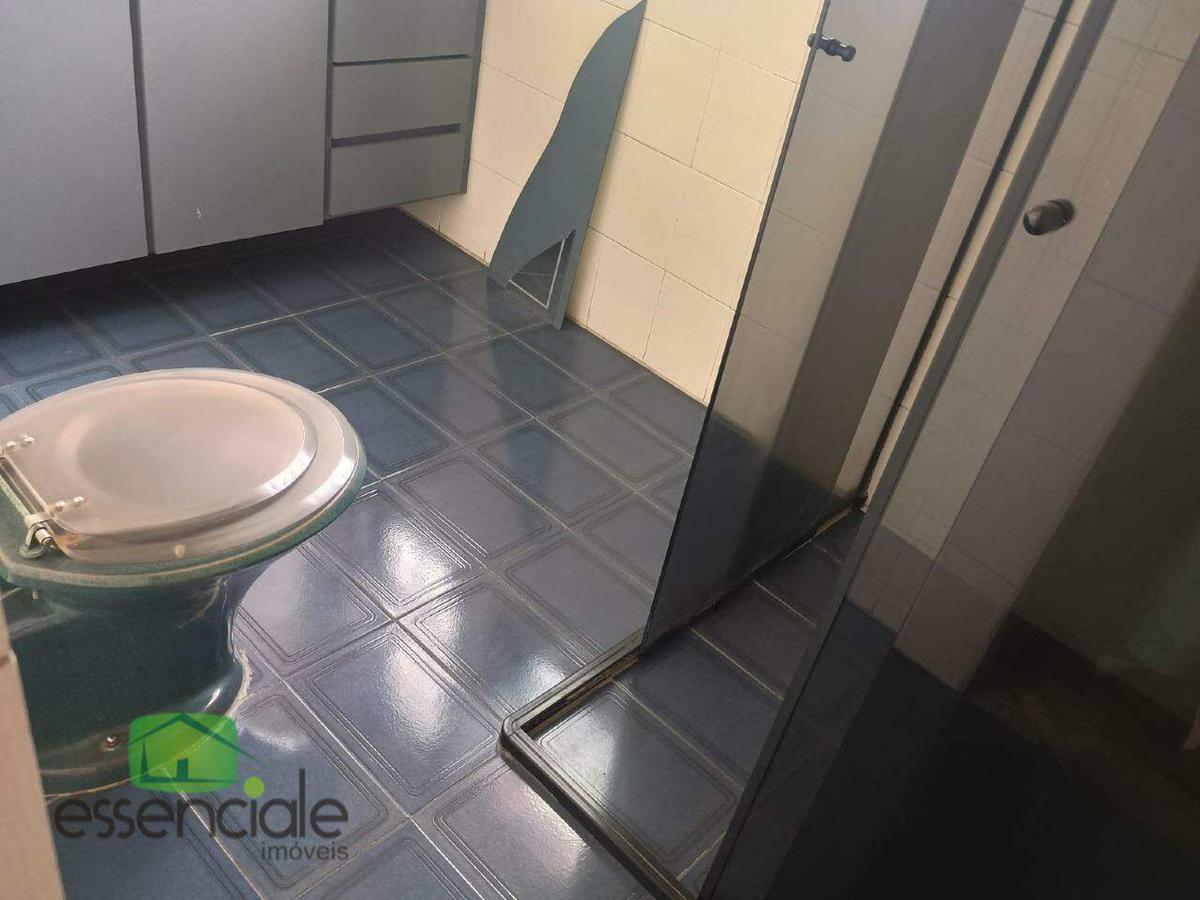 Casa Comercial, Centro, 3 Quartos, 6 Vagas, 1 Suíte