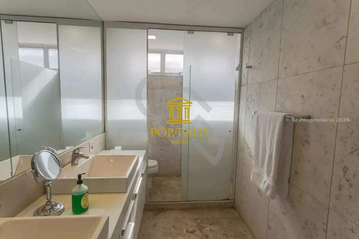 Apartamento, Serra, 4 Quartos, 3 Vagas, 2 Suítes