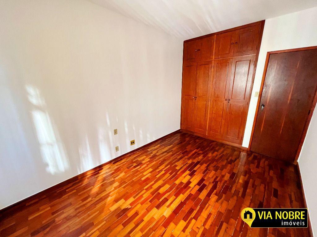Apartamento, Estoril, 2 Quartos, 2 Vagas