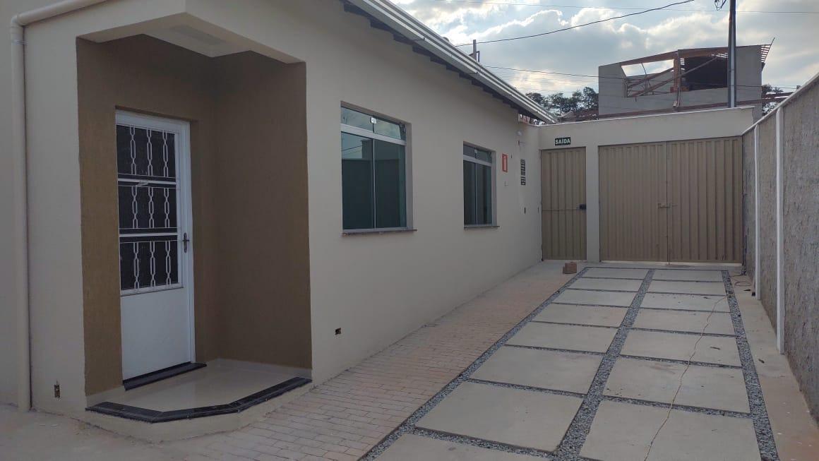 Casa, Vila Verde, 2 Quartos, 1 Vaga