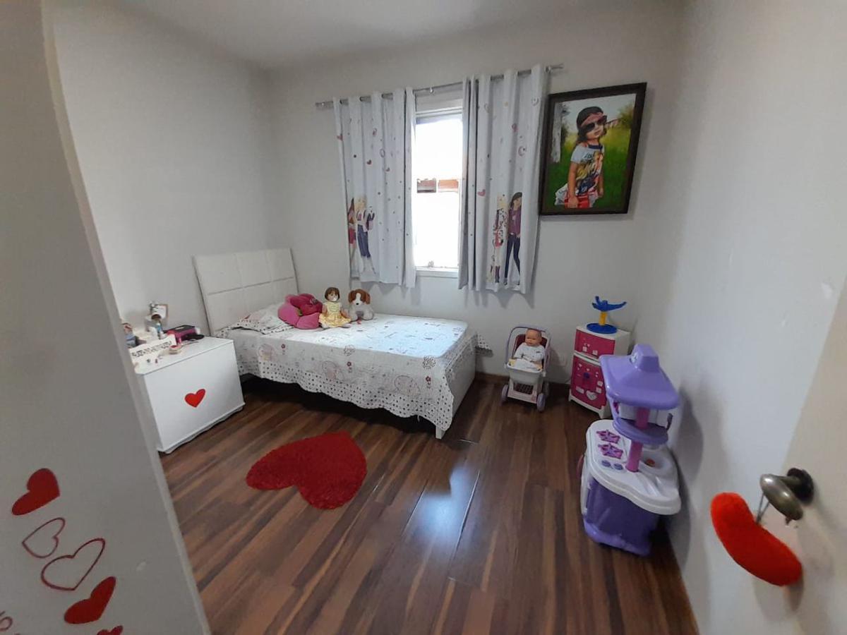 Casa, Heliópolis, 3 Quartos, 10 Vagas, 1 Suíte