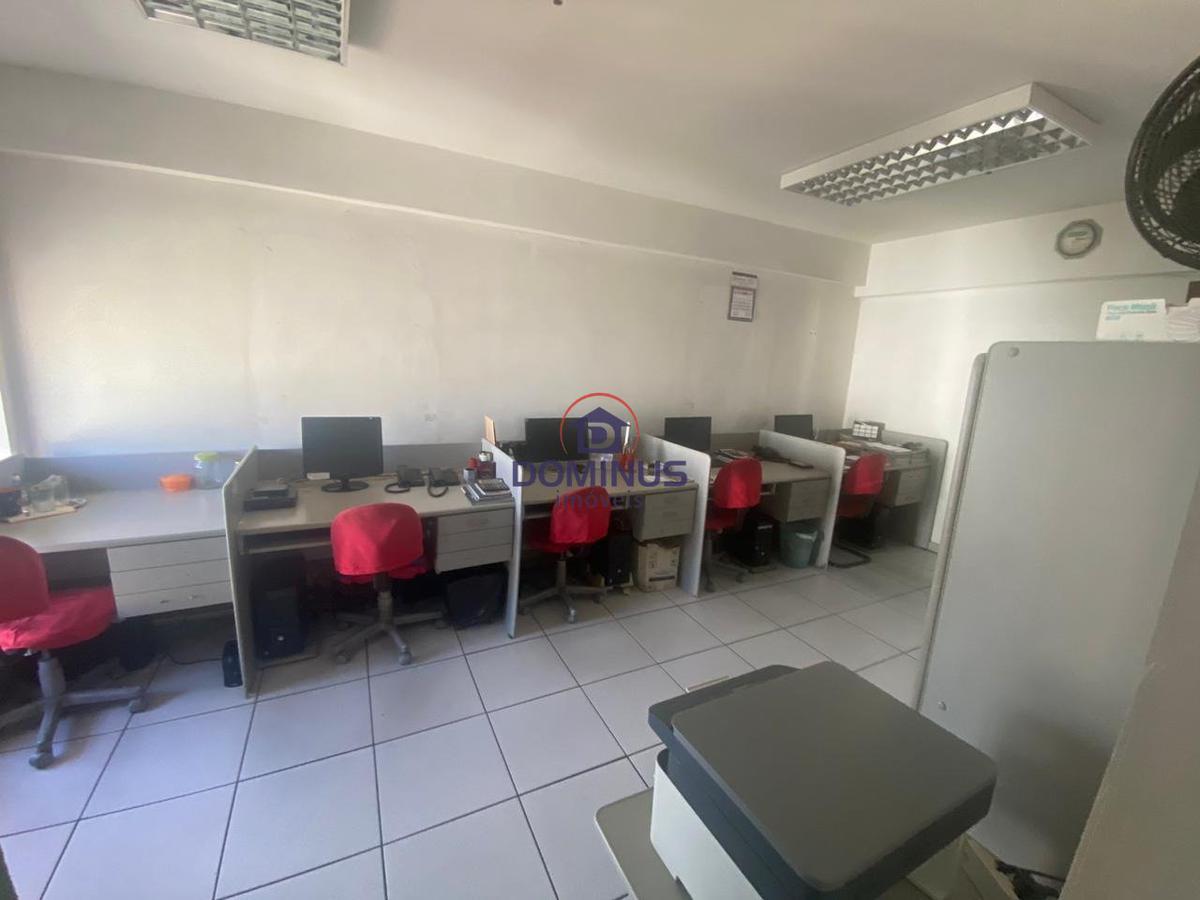 Galpão, Funcionários, 0 Quarto, 0 Vaga