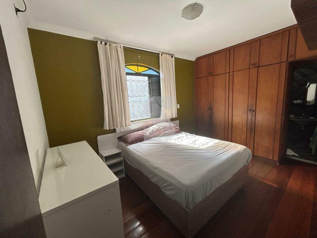 Casa, Eldorado, 3 Quartos, 6 Vagas, 1 Suíte