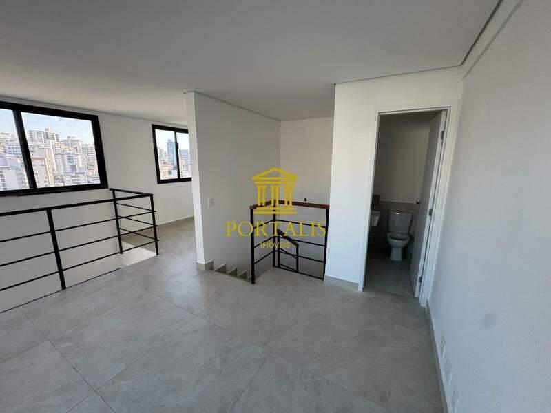 Cobertura, Serra, 2 Quartos, 2 Vagas, 1 Suíte