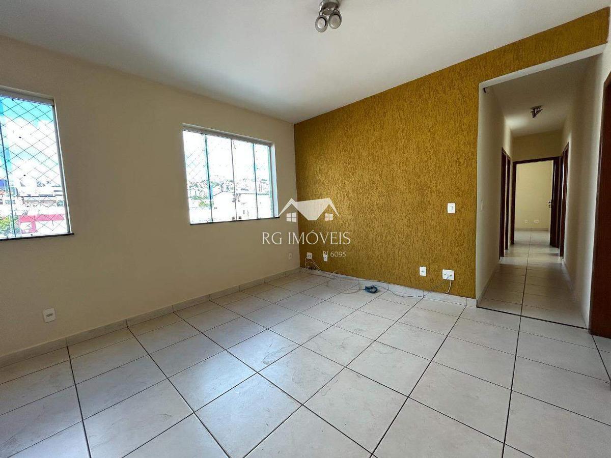 Cobertura, Barreiro, 4 Quartos, 2 Vagas, 1 Suíte