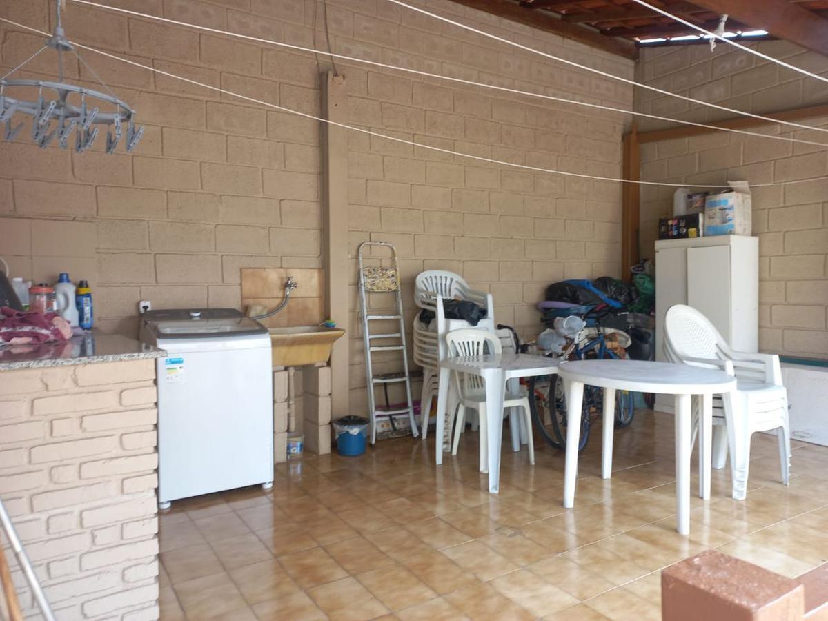 Casa, Planalto, 3 Quartos, 2 Vagas