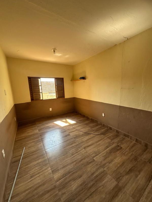 Casa, Jardim Corcetti I, 2 Quartos, 1 Vaga, 1 Suíte