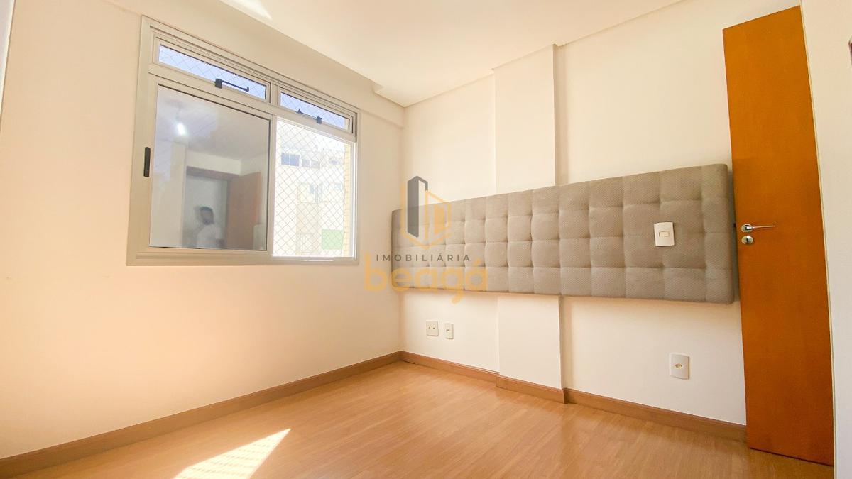 Apartamento, Castelo, 3 Quartos, 2 Vagas, 1 Suíte
