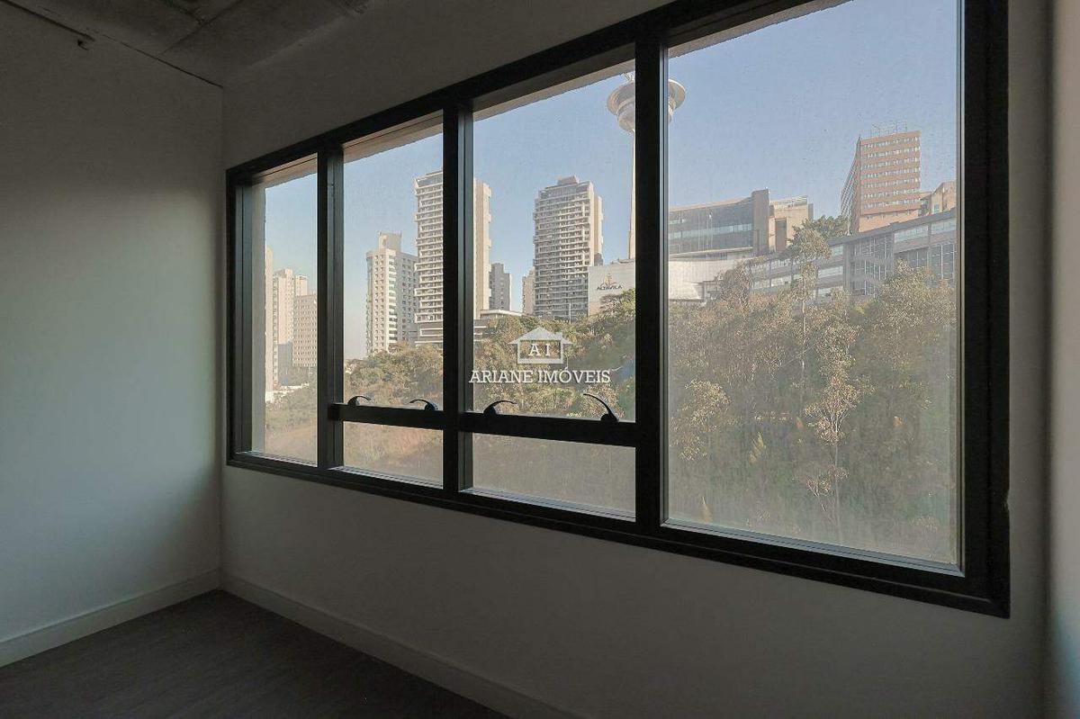 Sala, Vila da Serra, 0 Quarto, 3 Vagas