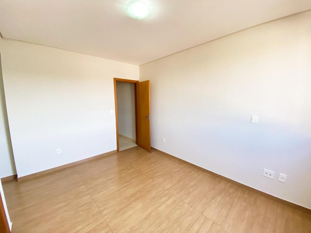Apartamento, Castelo, 2 Quartos, 2 Vagas, 1 Suíte