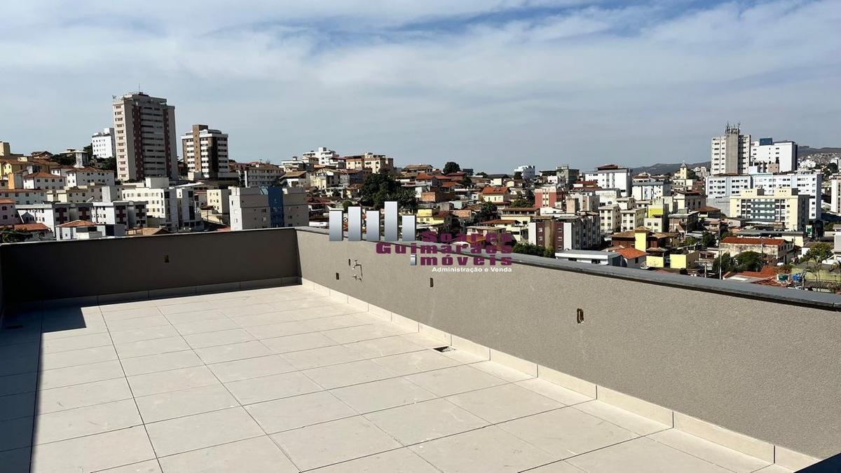 Apartamento, Sagrada Família, 3 Quartos, 2 Vagas, 1 Suíte