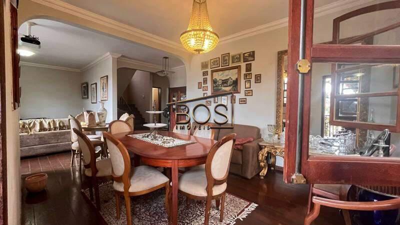 Casa, Santa Lúcia, 4 Quartos, 3 Vagas, 1 Suíte