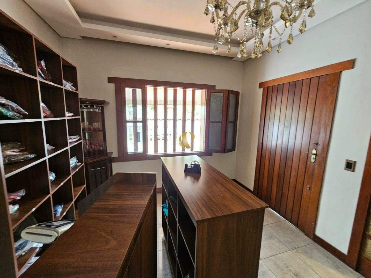 Casa, Boa Vista, 4 Quartos, 6 Vagas, 1 Suíte