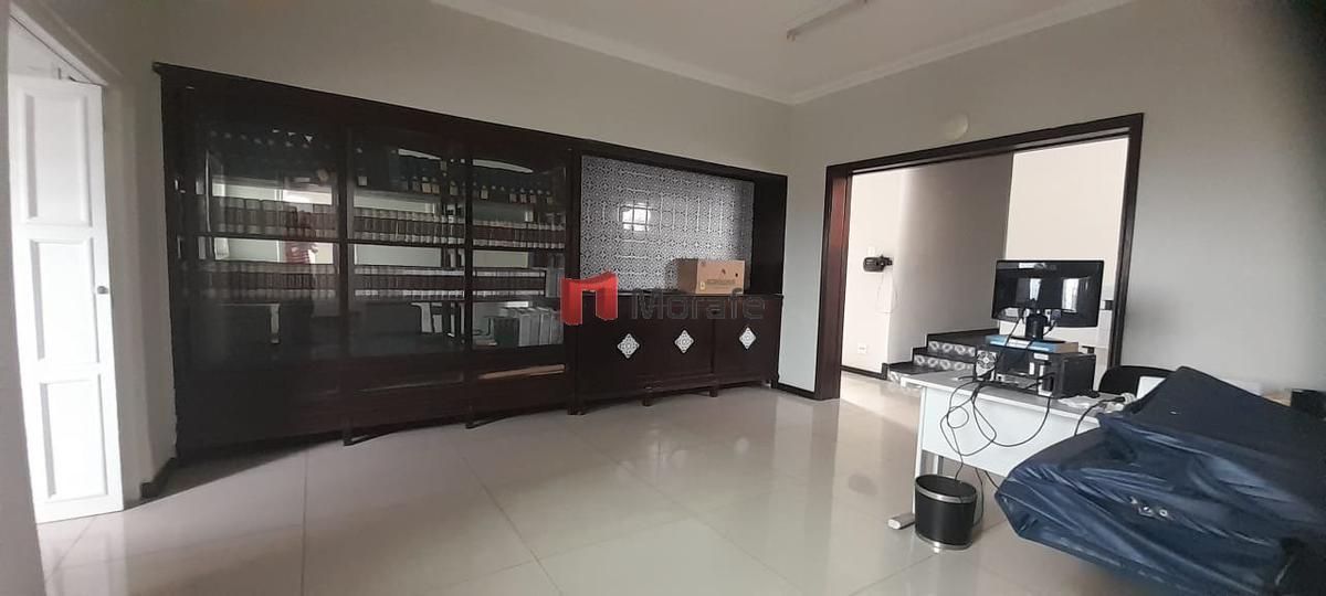 Casa, São Francisco, 4 Quartos, 4 Vagas, 1 Suíte