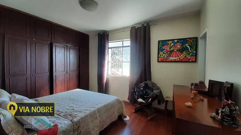 Casa, Betânia, 8 Quartos, 15 Vagas, 2 Suítes