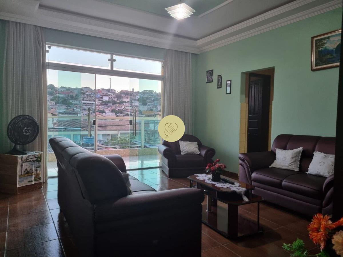 Casa, Lindéia, 3 Quartos, 2 Vagas