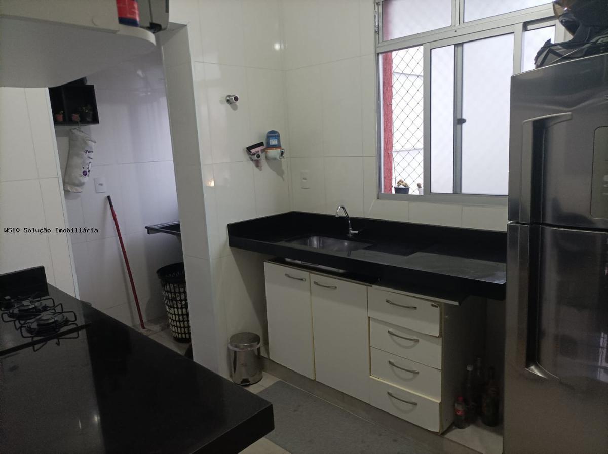 Apartamento, Centro, 2 Quartos, 1 Vaga