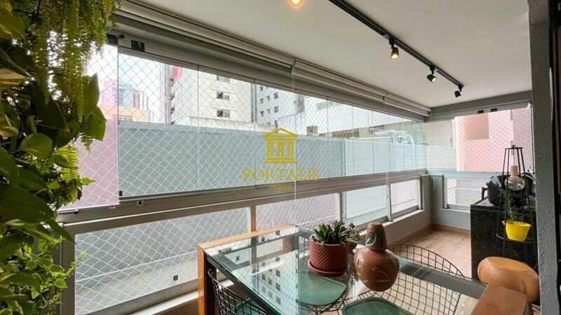 Apartamento, Savassi, 3 Quartos, 2 Vagas, 1 Suíte