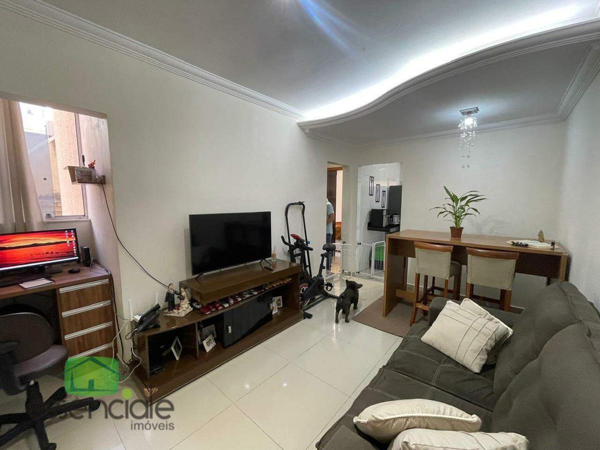 Apartamento, Cabral, 2 Quartos, 1 Vaga