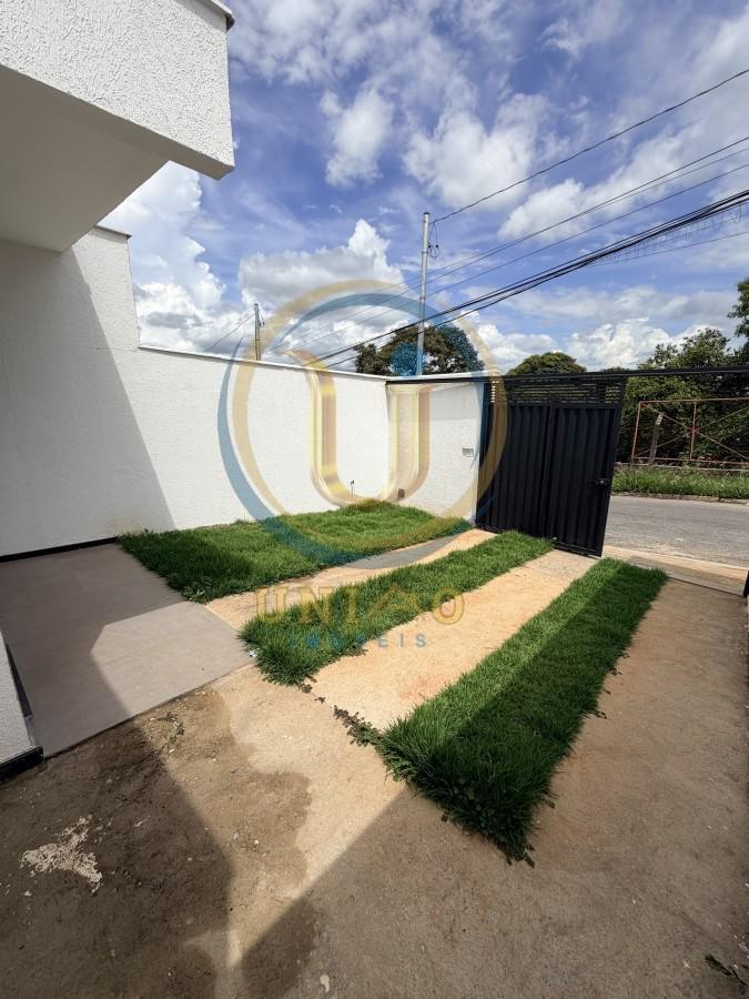 Casa, Centro, 3 Quartos, 2 Vagas, 1 Suíte
