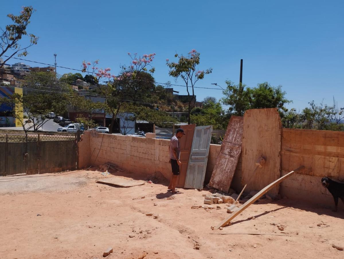 Lote, Jardim Alvorada, 0 Quarto, 0 Vaga