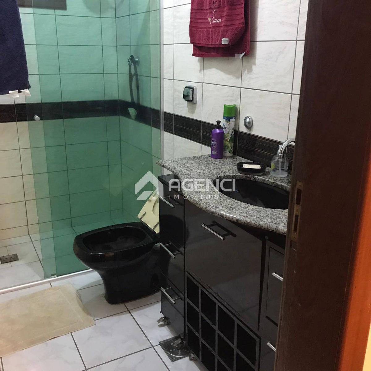 Casa, Santa Maria, 3 Quartos, 0 Vaga, 1 Suíte