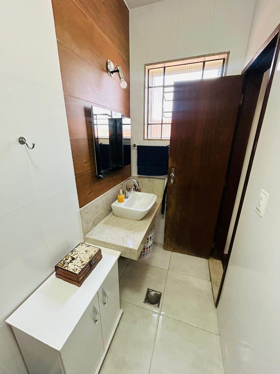 Casa, Caiçaras, 3 Quartos, 0 Vaga, 1 Suíte