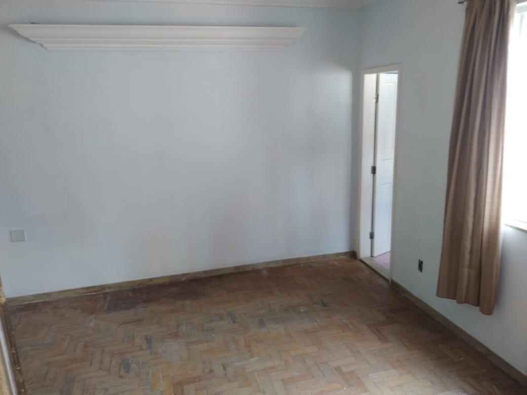 Casa, Santo Antônio, 4 Quartos, 3 Vagas, 1 Suíte