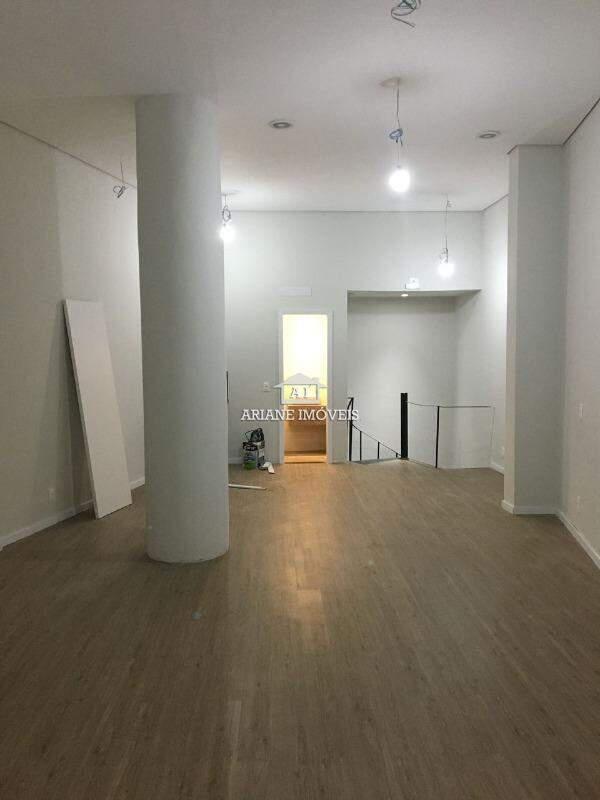 Andar, Savassi, 0 Quarto, 0 Vaga
