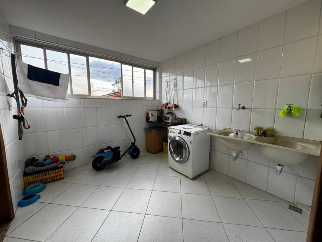 Casa, Paquetá, 3 Quartos, 2 Vagas, 1 Suíte