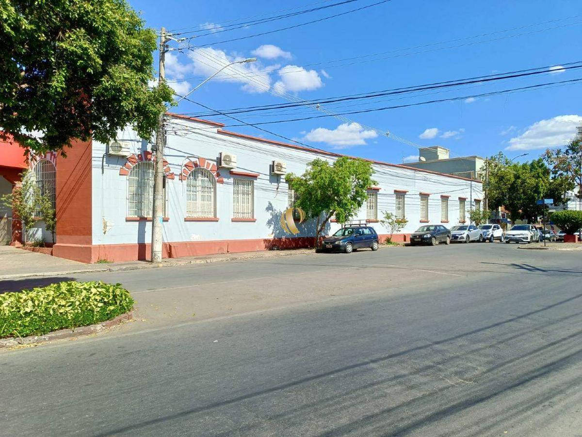 Prédio, Centro, 0 Quarto, 0 Vaga