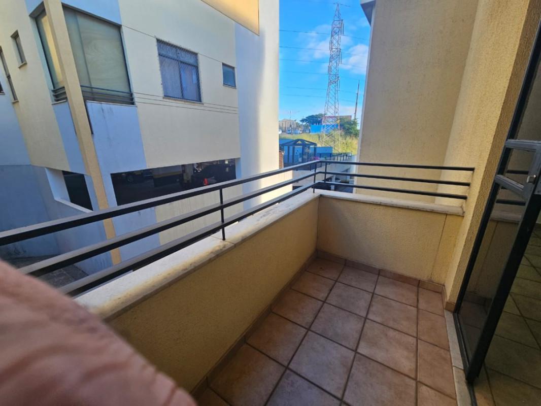 Apartamento, Estoril, 3 Quartos, 1 Vaga, 1 Suíte