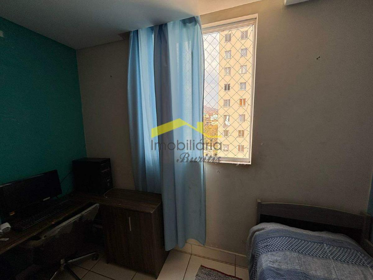 Apartamento, Palmeiras, 2 Quartos, 1 Vaga