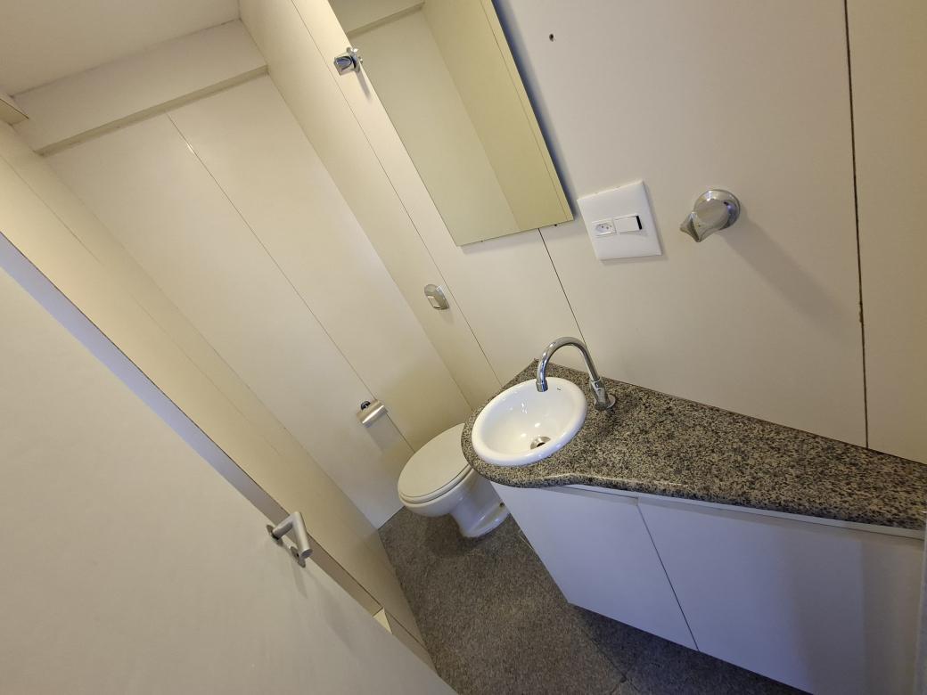 Sala, Santa Efigênia, 0 Quarto, 1 Vaga