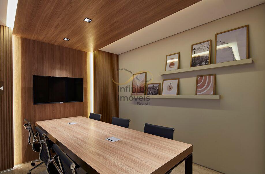 Apartamento, Funcionários, 3 Quartos