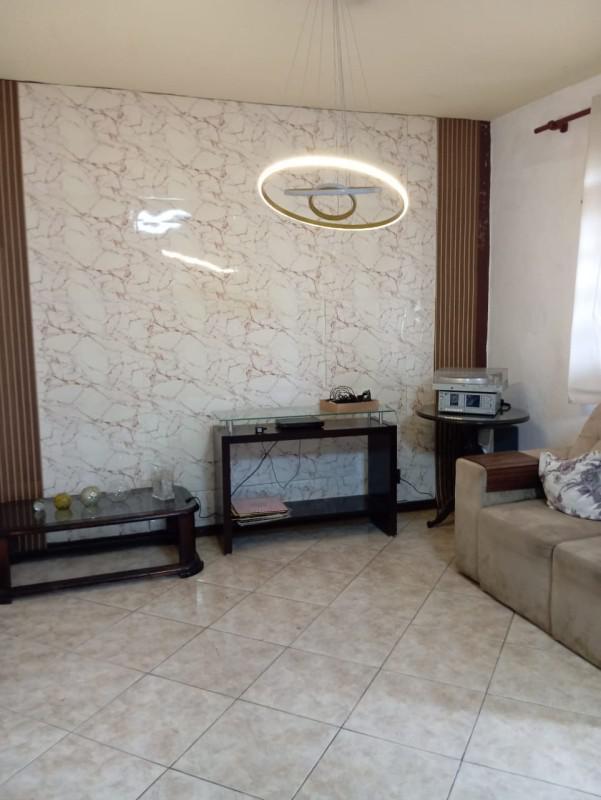 Casa, Horto, 5 Quartos, 2 Vagas, 1 Suíte