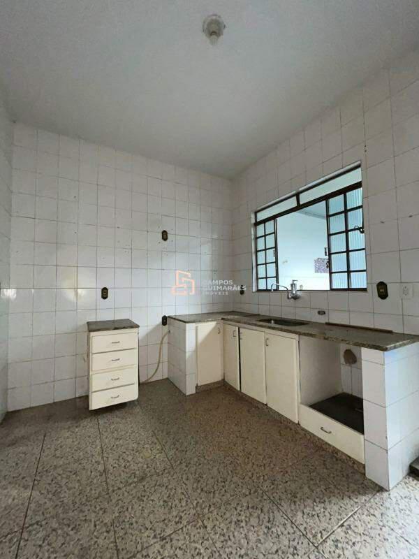 Casa, Parque Turistas, 2 Quartos, 1 Vaga
