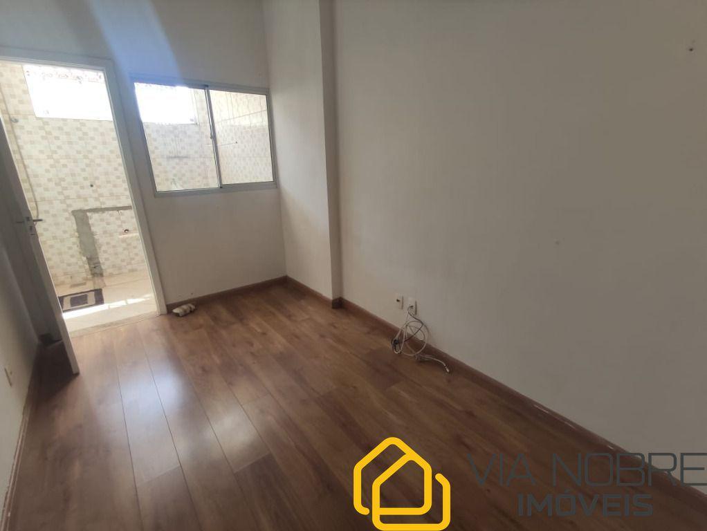 Casa, Palmeiras, 2 Quartos, 1 Vaga