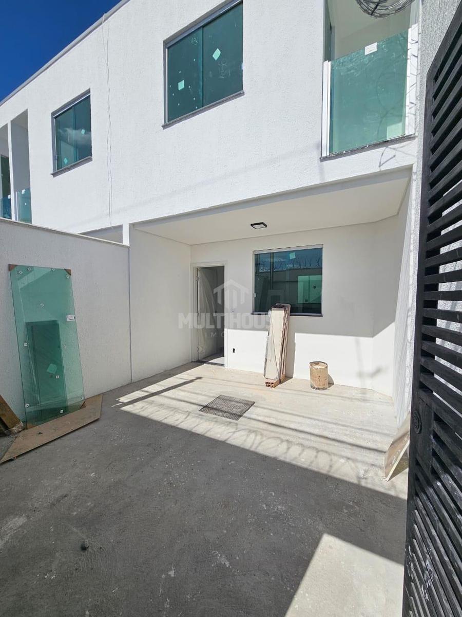 Casa, Jardim Leblon, 2 Quartos, 1 Vaga, 1 Suíte