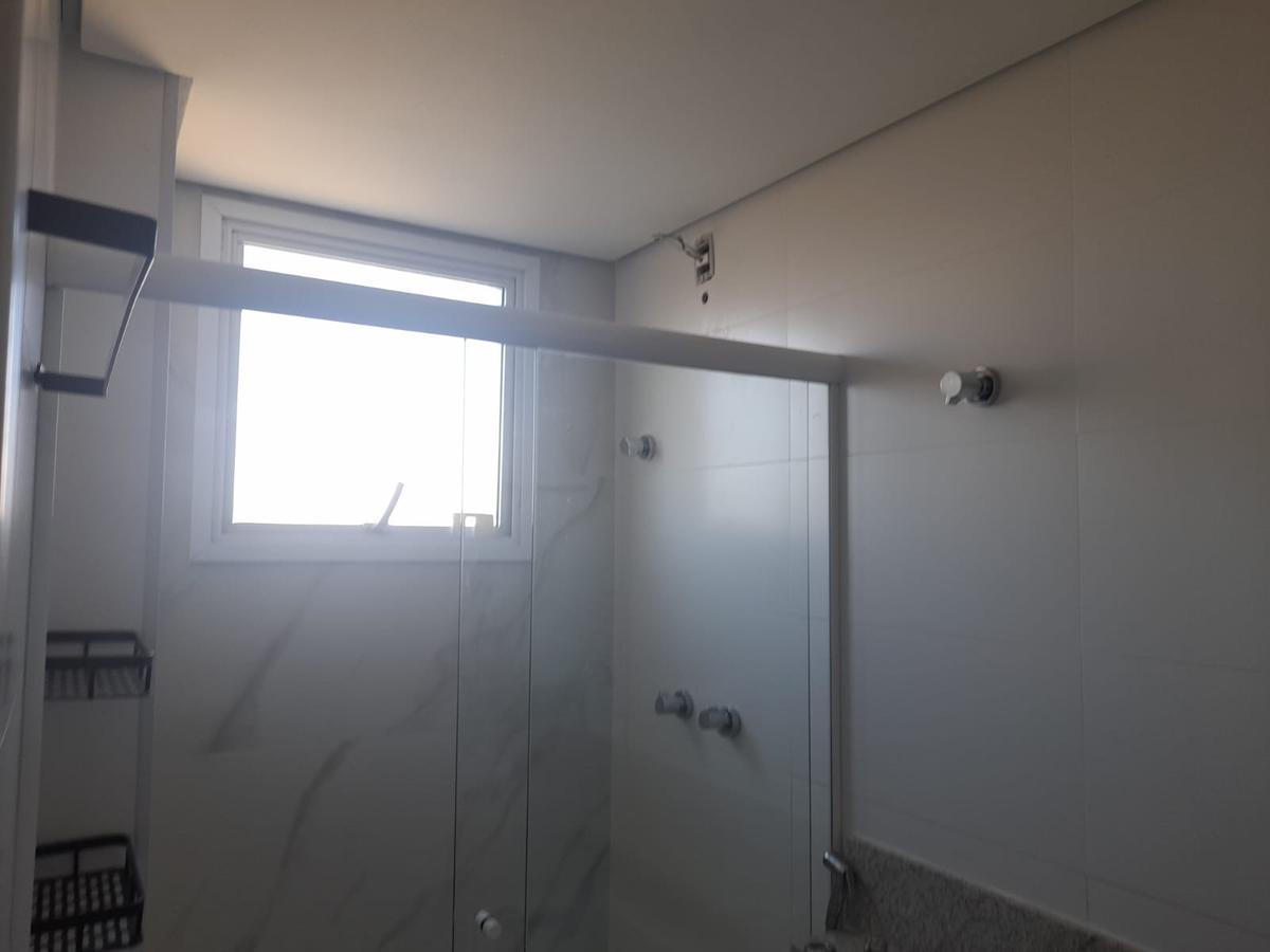 Apartamento, Sagrada Família, 3 Quartos, 2 Vagas, 1 Suíte