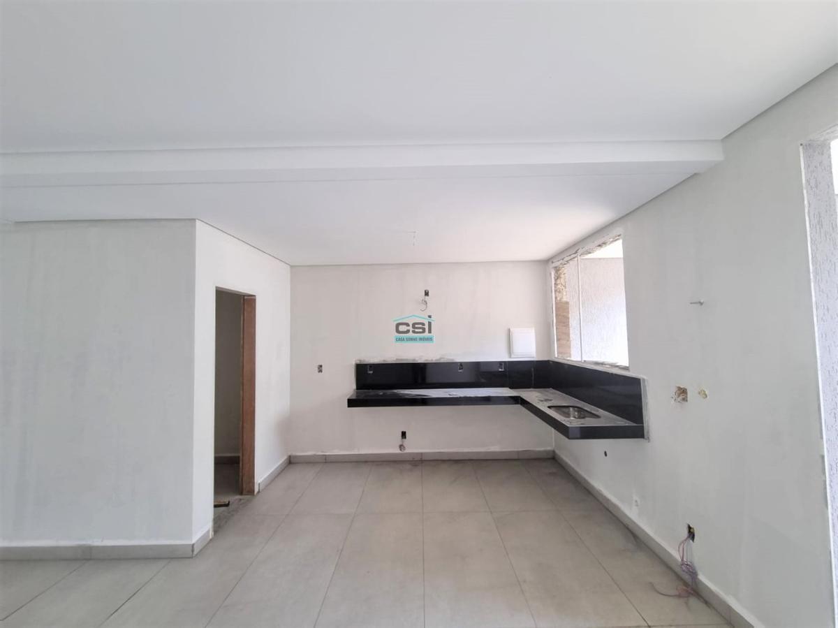 Casa, Planalto, 3 Quartos, 2 Vagas, 1 Suíte