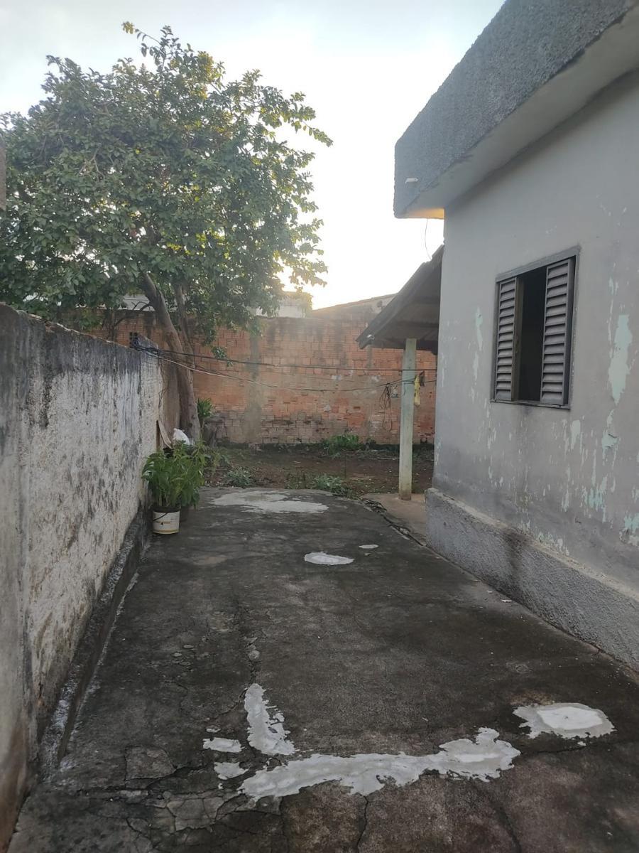 Casa, Centro, 0 Quarto, 3 Vagas